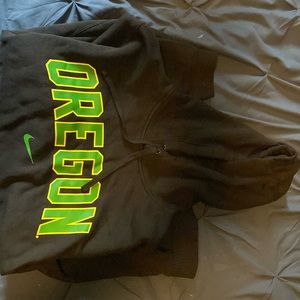 UofO hoodie